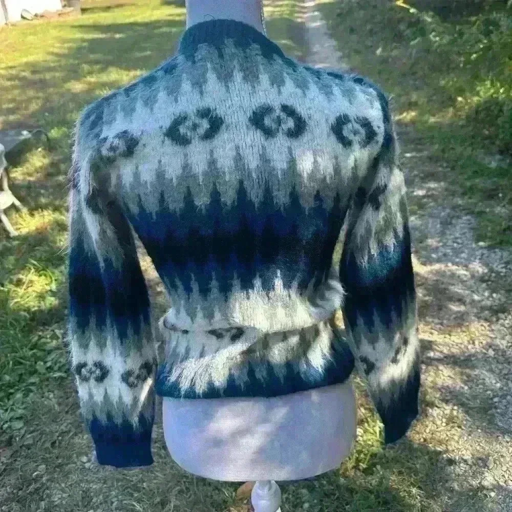 Vintage Pelham sweater. 100% Virgin Acrylic. Blue black cream gray - Picture 4 of 8